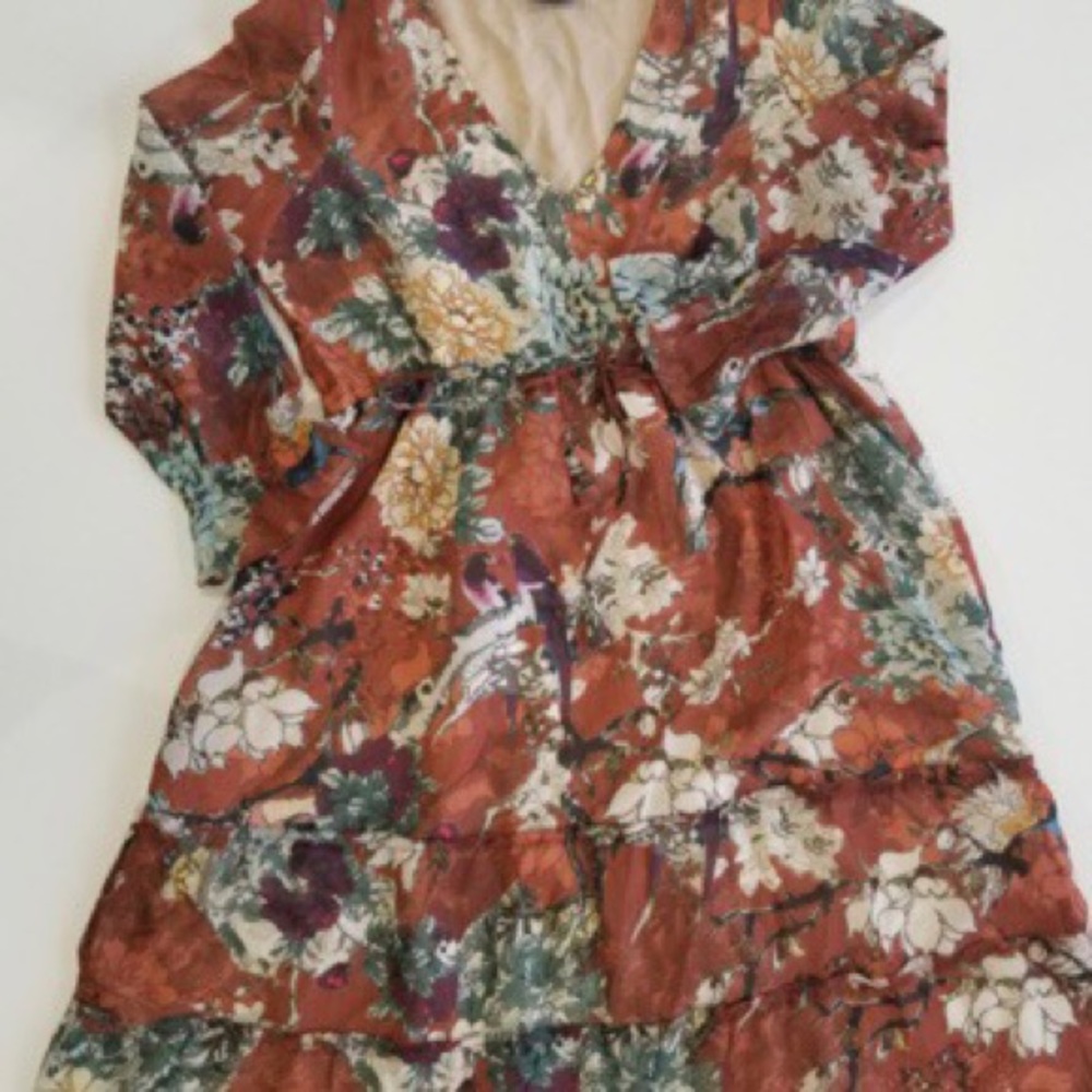 Hemant & Nandita boho floral midi V flowy dress